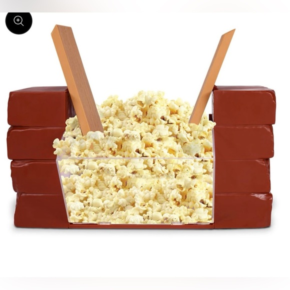 Karate Kid: Legends Chop Popcorn Bucket 🍿 - Picture 4 of 6